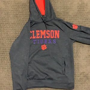 Clemson tigers hoodie size large